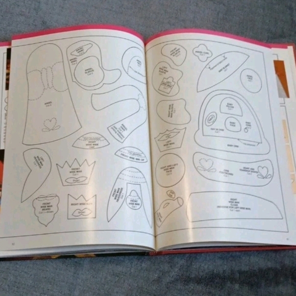 90s Cozy Vintage Christmas Hardcover Book Country Style Holiday Recipes & Crafts - Picture 11 of 13